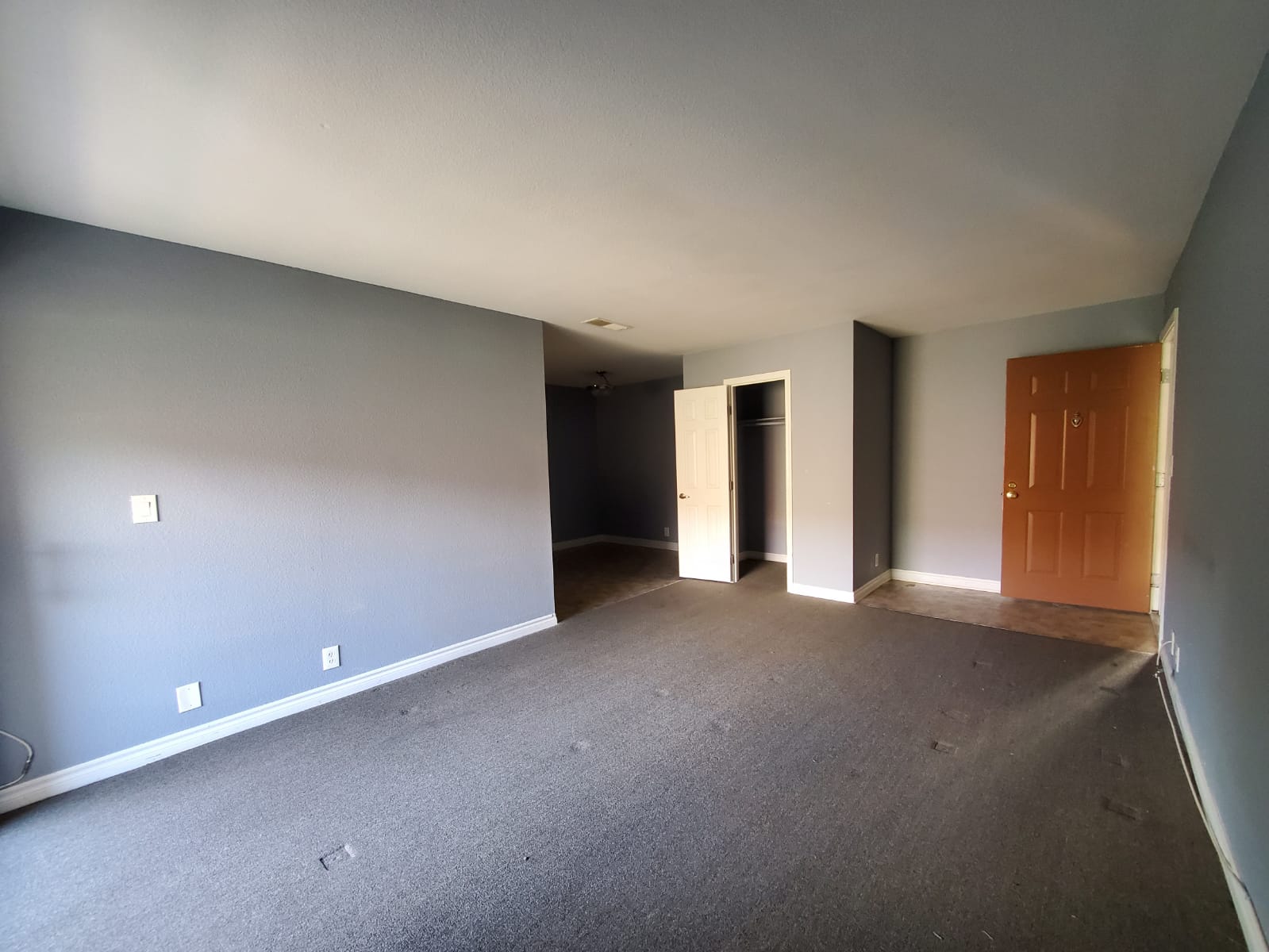 5060 Indian River Drive - 1